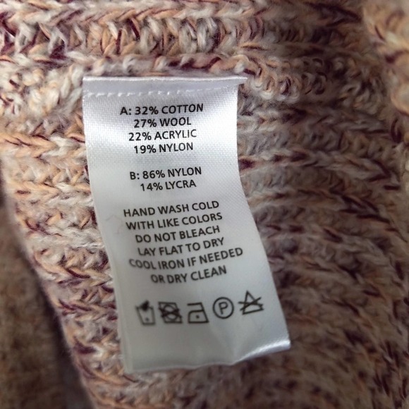 NEW NWT Lilla P Cozy Pullover Sweater Neutral Marled Beige Peach Wine - Picture 6 of 6